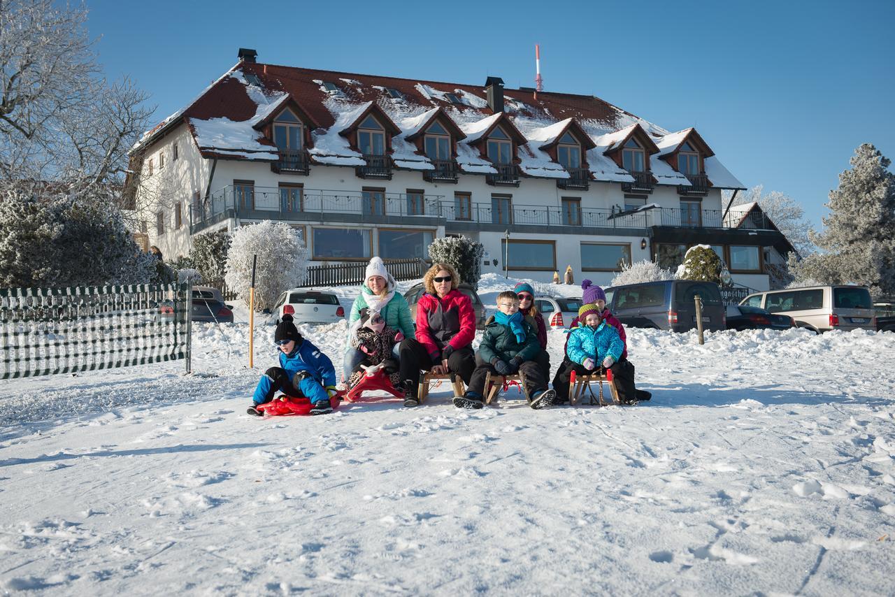 Berggasthof Hoechsten Illmensee Exteriör bild